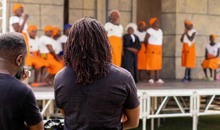 Image Bureau play in prison